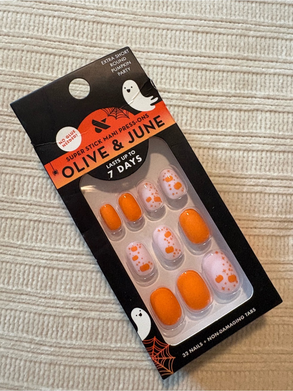 Olive & June Orange & White Pumpkin Party Halloween Press-On Nail Set